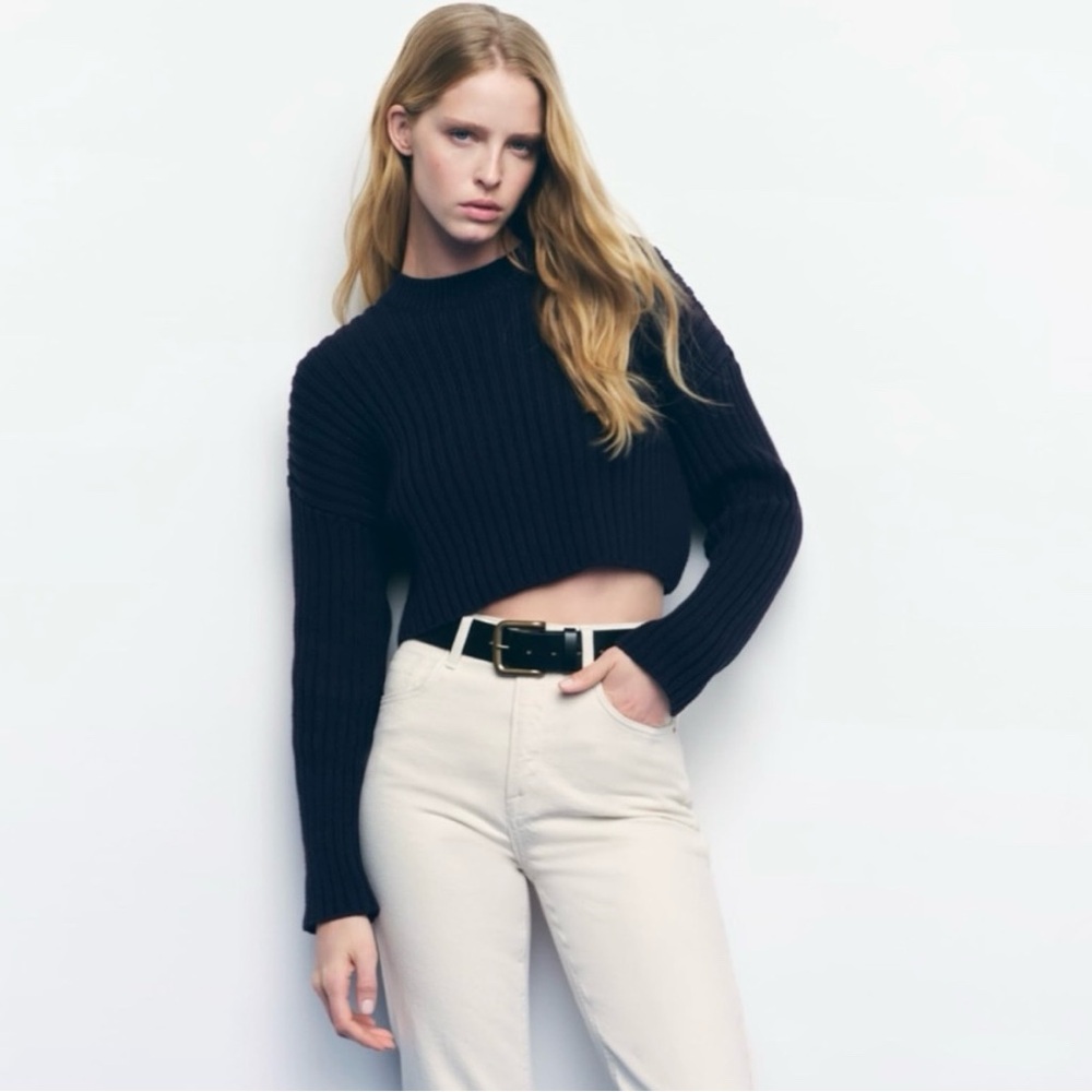 Zara Women’s Navy Blue Cotton Ribbed Knit Cropped Crewneck Sweater Size Small